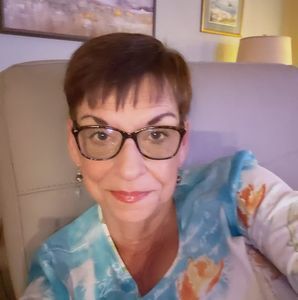 Meet your Posher, Joan